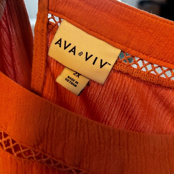 Float Blouse 💜 - Picture 4 of 4